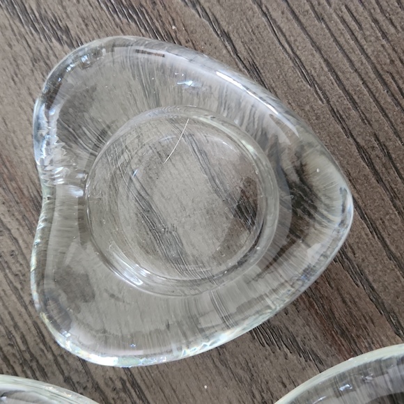 Heart shaped tee candle holders - Picture 2 of 2